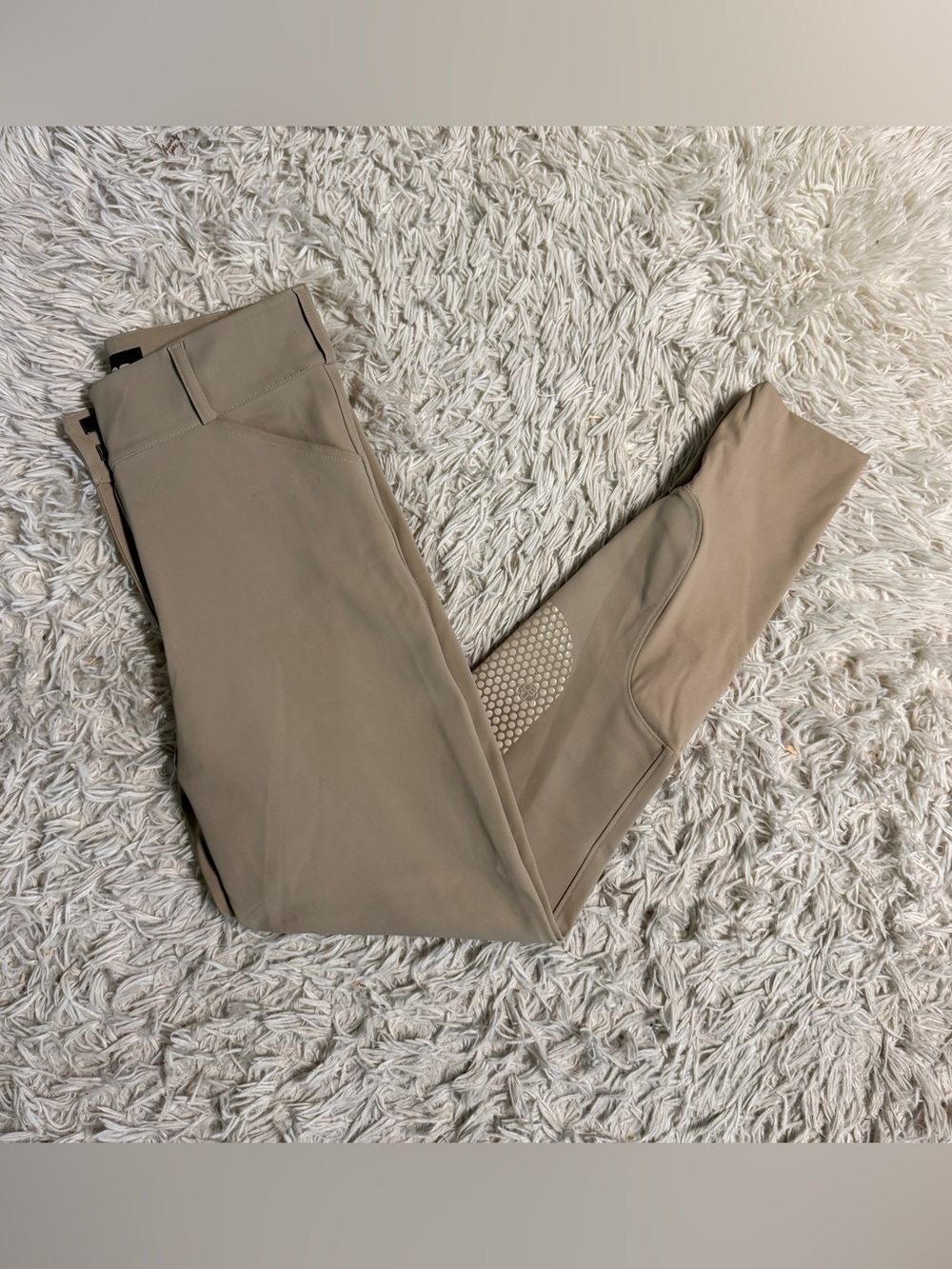 Women’s Size 28R Tan TKEQ Knee Patch Horseback Riding Breeches. Light stain.